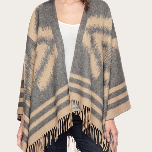 FRYE: Native American Poncho - Picture 1 of 5